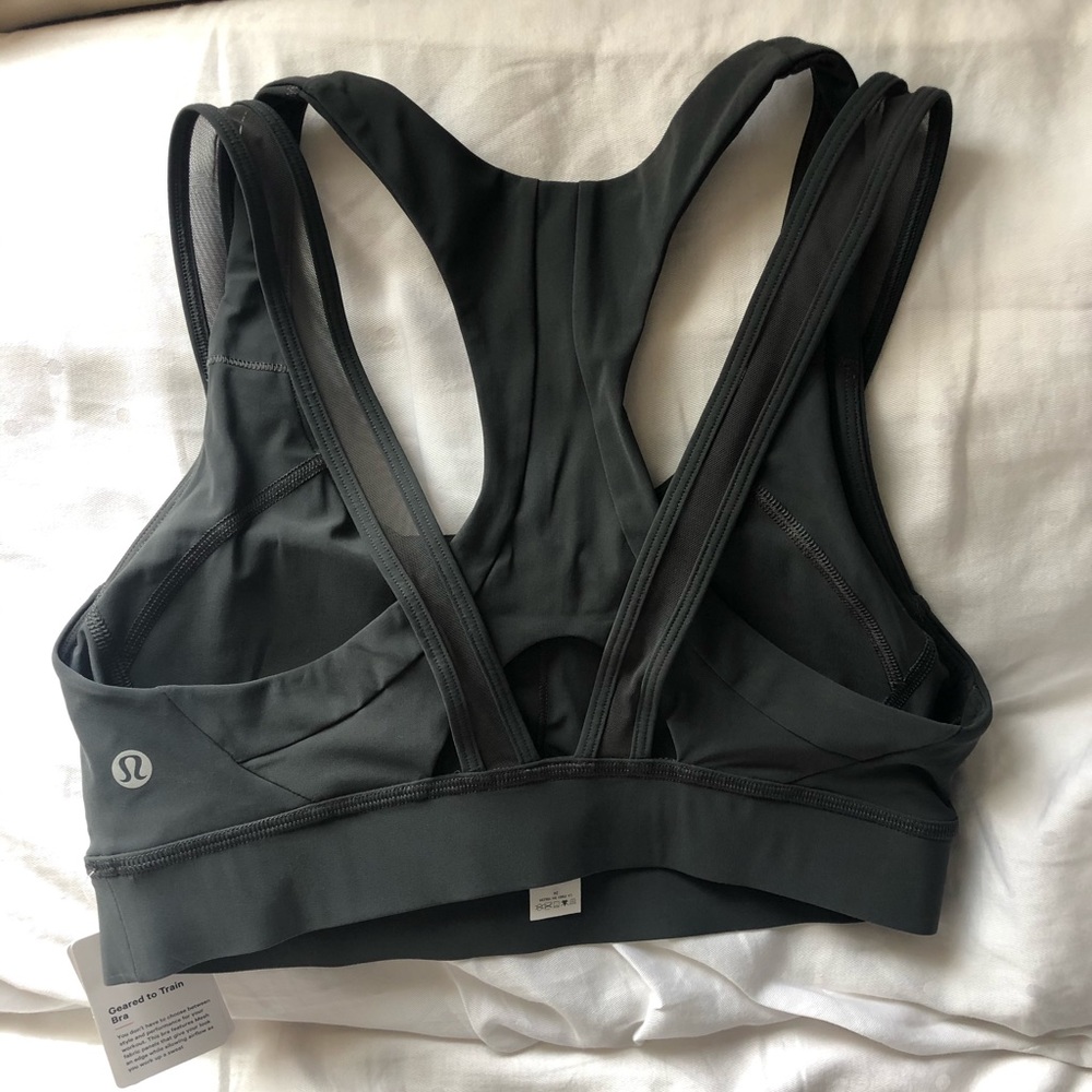 NWT Lululemon Geared to Train Sports Bra - Picture 7 of 8